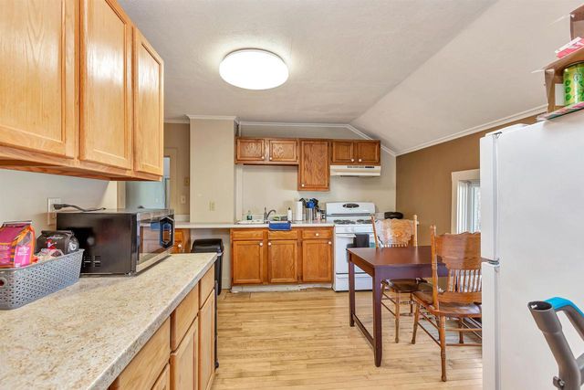 514 W IRVING AVENUE, Oshkosh, WI 54901