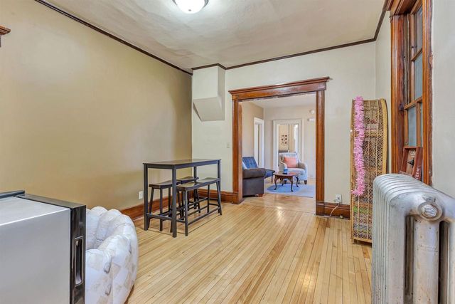 514 W IRVING AVENUE, Oshkosh, WI 54901