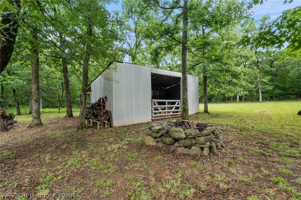 400 Polk Lane 400 Polk Lane