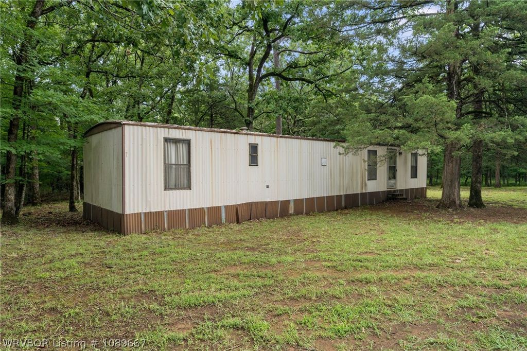400 Polk Lane 400 Polk Lane