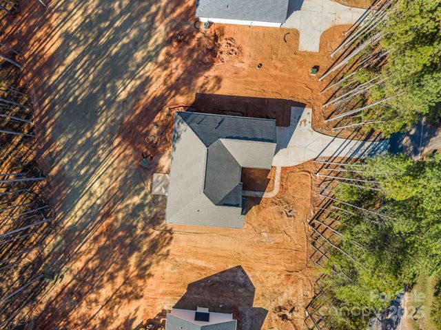 2287 Lee Lawing Road, Lincolnton, NC 28092