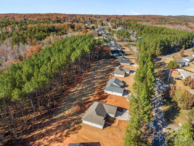 2287 Lee Lawing Road, Lincolnton, NC 28092