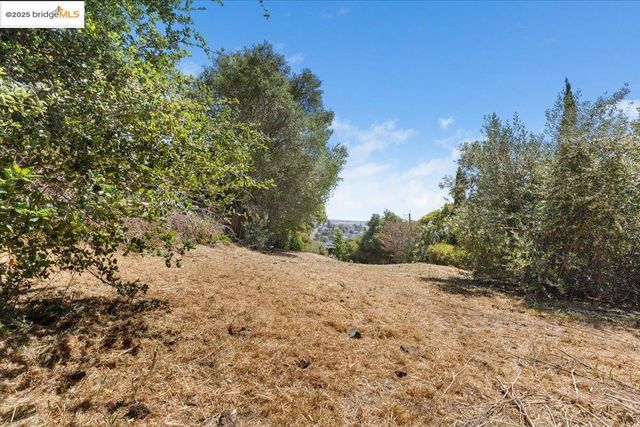 516 Hichborn Street, Vallejo, CA 94590