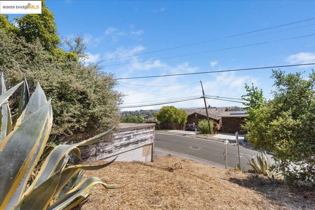 516 Hichborn Street, Vallejo, CA 94590