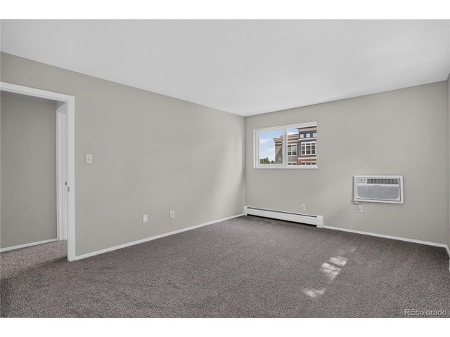 7740 W 35th Ave 302, Wheat Ridge, CO 80033