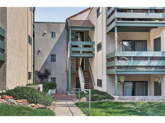 7740 W 35th Ave 302, Wheat Ridge, CO 80033