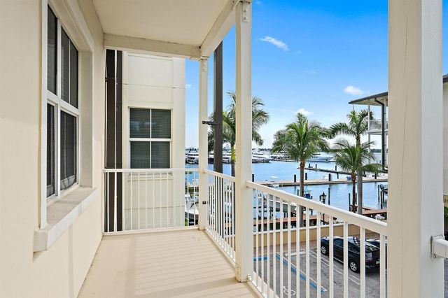 3920 N Flagler Drive 301, West Palm Beach, FL 33407