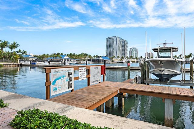 3920 N Flagler Drive 301, West Palm Beach, FL 33407