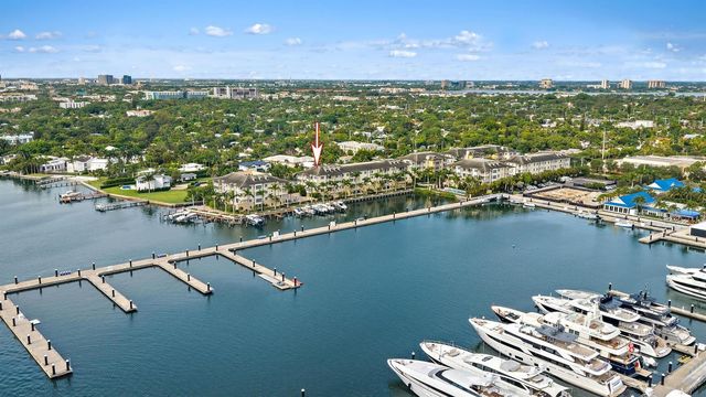 3920 N Flagler Drive 301, West Palm Beach, FL 33407