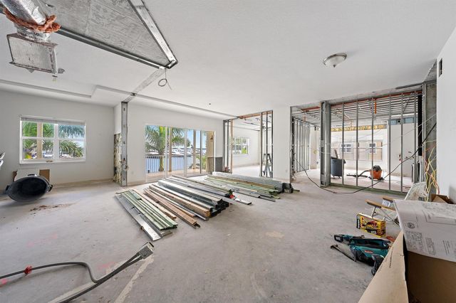 3920 N Flagler Drive 301, West Palm Beach, FL 33407