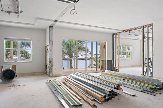 3920 N Flagler Drive 301, West Palm Beach, FL 33407