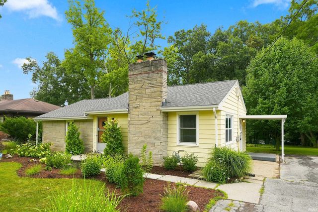 927 Louisedale Drive, Fort Wayne, IN 46808