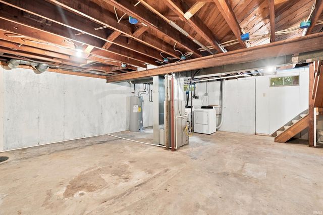927 Louisedale Drive, Fort Wayne, IN 46808