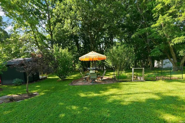 927 Louisedale Drive, Fort Wayne, IN 46808