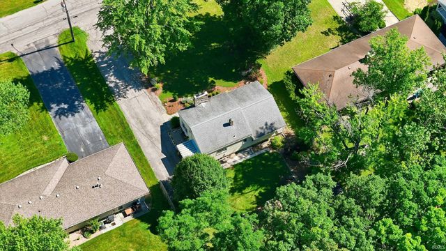 927 Louisedale Drive, Fort Wayne, IN 46808