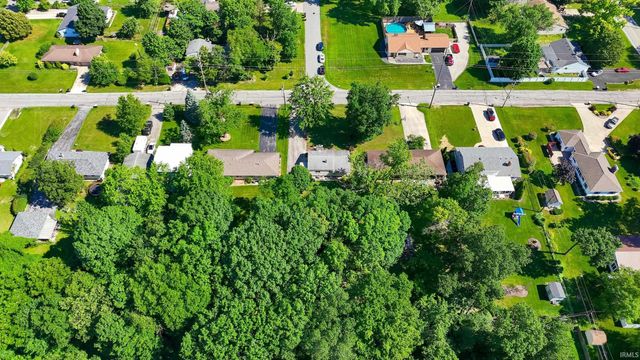 927 Louisedale Drive, Fort Wayne, IN 46808