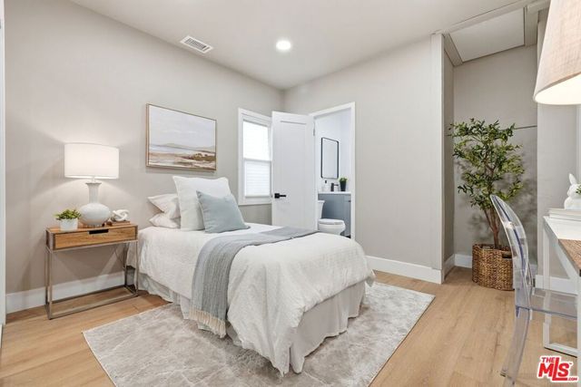 6015 Keniston Avenue, Los Angeles, CA 90043