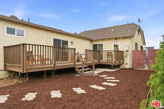 6015 Keniston Avenue, Los Angeles, CA 90043