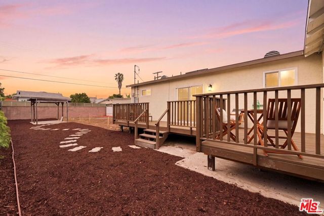 6015 Keniston Avenue, Los Angeles, CA 90043