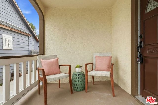 6015 Keniston Avenue, Los Angeles, CA 90043