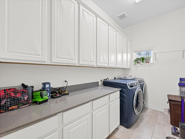 10414 Roseate Skimmer, Conroe, TX 77385