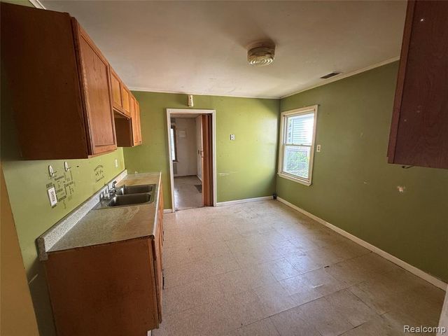 11290 Hudson Avenue, Warren, MI 48089