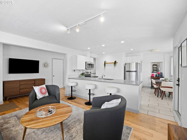 3910 Se 32 Ave Se, Portland, OR 97202