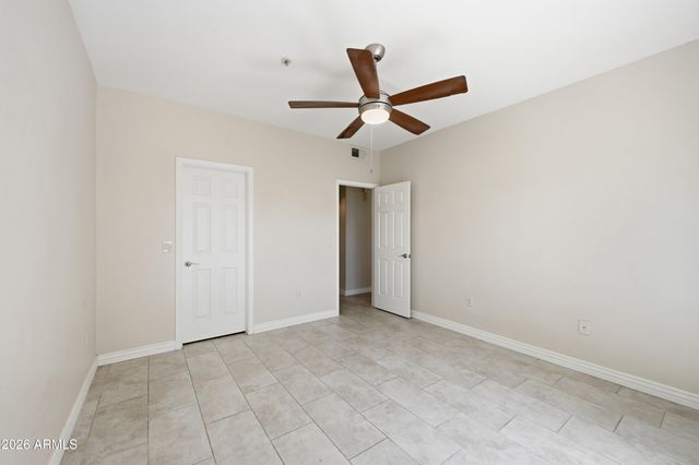 3830 E LAKEWOOD Parkway E 3014, Phoenix, AZ 85048