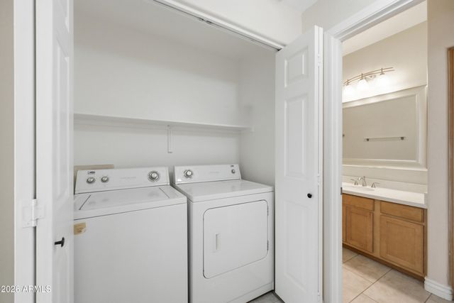 3830 E LAKEWOOD Parkway E 3014, Phoenix, AZ 85048