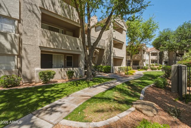 3830 E LAKEWOOD Parkway E 3014, Phoenix, AZ 85048