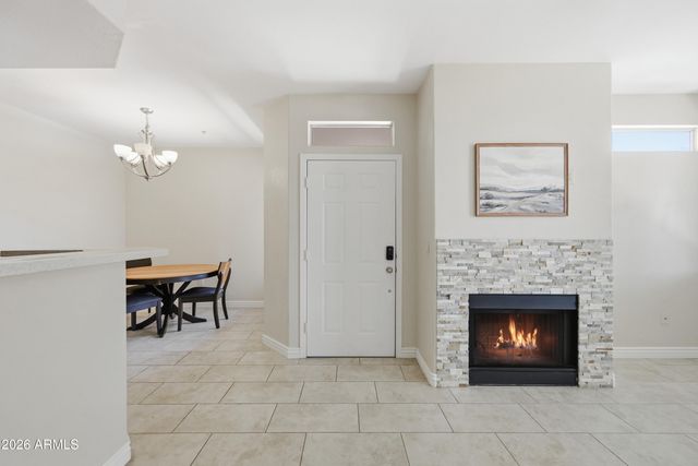 3830 E LAKEWOOD Parkway E 3014, Phoenix, AZ 85048