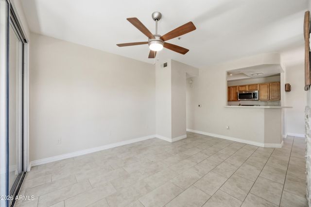3830 E LAKEWOOD Parkway E 3014, Phoenix, AZ 85048