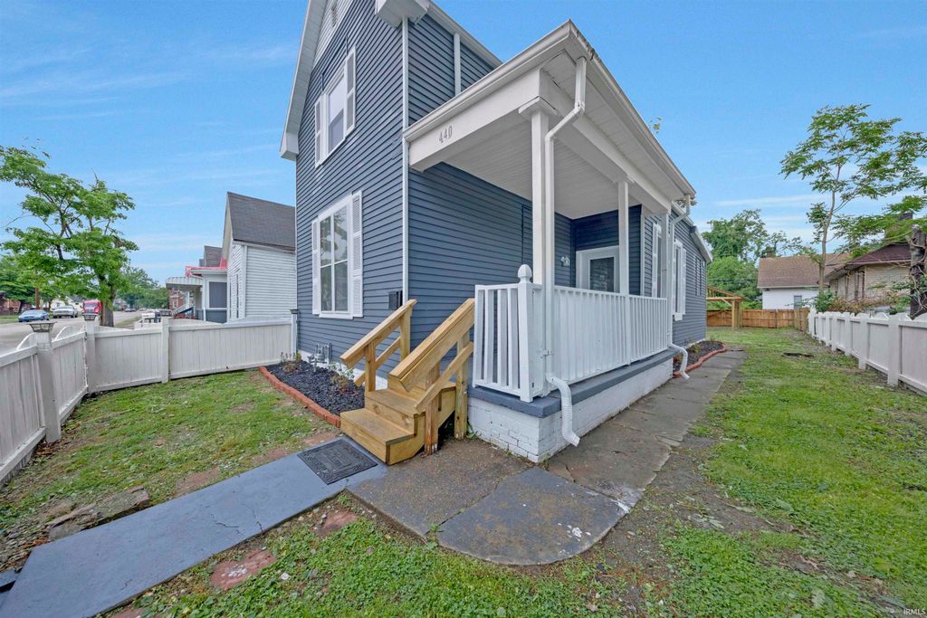 440 S Bedford Avenue, Evansville, IN 47713