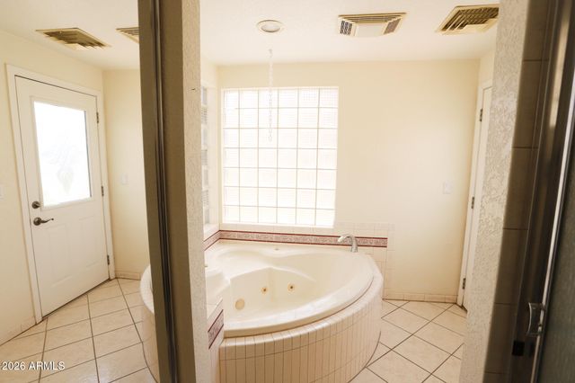 1713 E GABLE Avenue, Mesa, AZ 85204