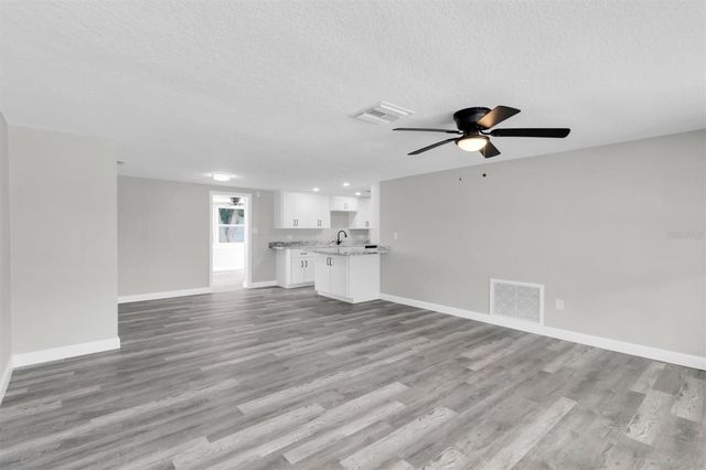 6111 11TH AVENUE, New Port Richey, FL 34653