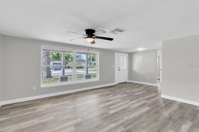 6111 11TH AVENUE, New Port Richey, FL 34653