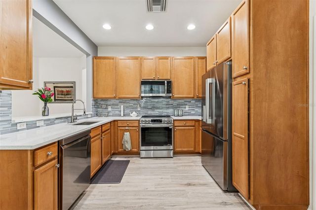 10659 WHITTINGTON COURT, Largo, FL 33773