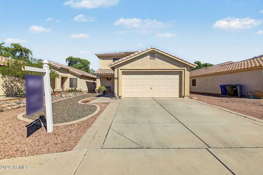 12930 W CHERRY HILLS Drive, El Mirage, AZ 85335 — photo 4