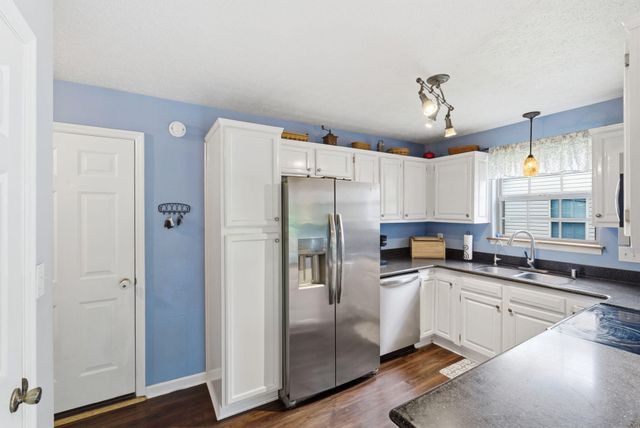 156 Barren River Boulevard, Georgetown, KY 40324