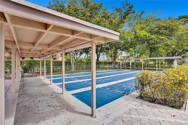 101 NW 76th Avenue 102, Margate, FL 33063
