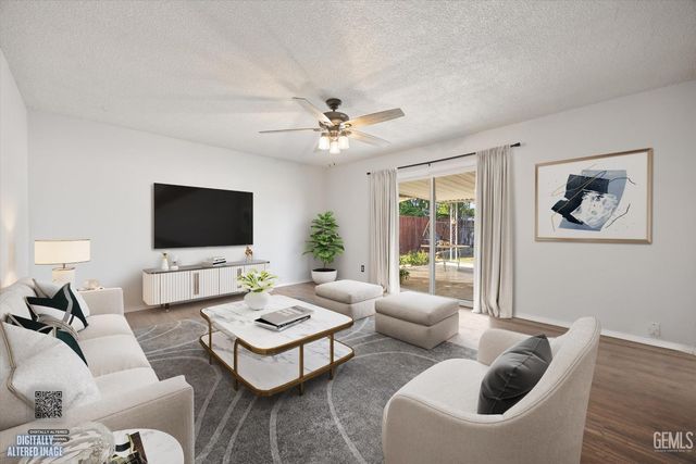 6712 Cedarcrest Avenue, Bakersfield, CA 93308