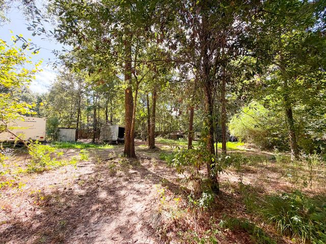 19124 Leicester, New Caney, TX 77357