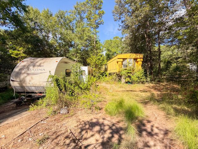 19124 Leicester, New Caney, TX 77357