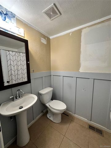 17118 E Whitaker Drive D, Aurora, CO 80015