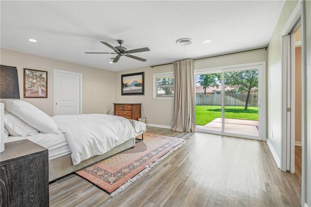 2308 Morningside Drive, Bryan, TX 77802