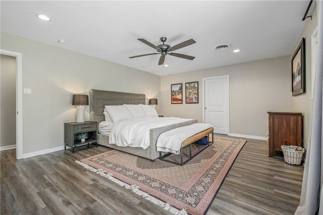 2308 Morningside Drive, Bryan, TX 77802