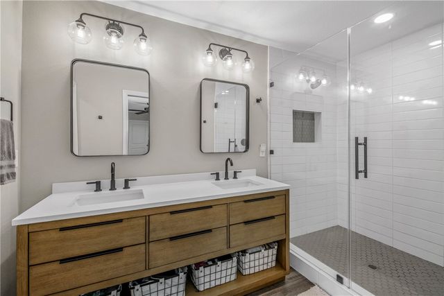 2308 Morningside Drive, Bryan, TX 77802