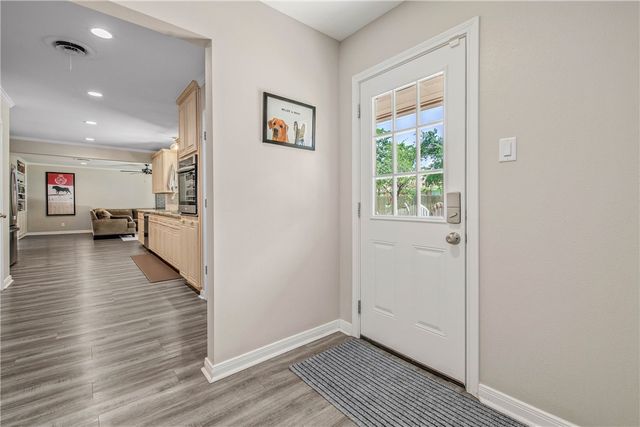 2308 Morningside Drive, Bryan, TX 77802