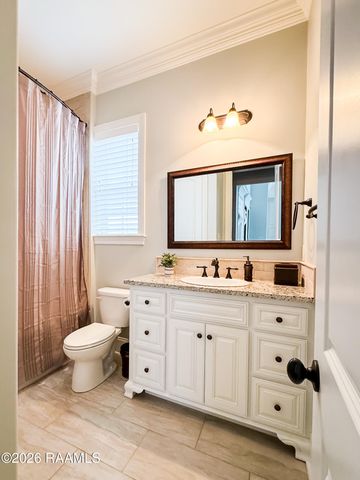 405 Habitat Ridge Drive, Broussard, LA 70518