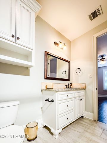 405 Habitat Ridge Drive, Broussard, LA 70518